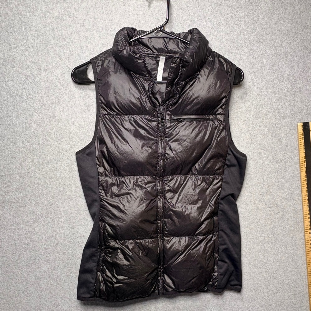 Fabletics Womens Black Puffer Vest Size M Hybrid Quilted Full Zip